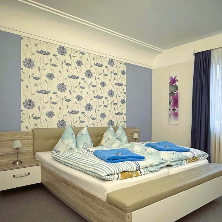 Doppelbett Zimmer 2 Personen